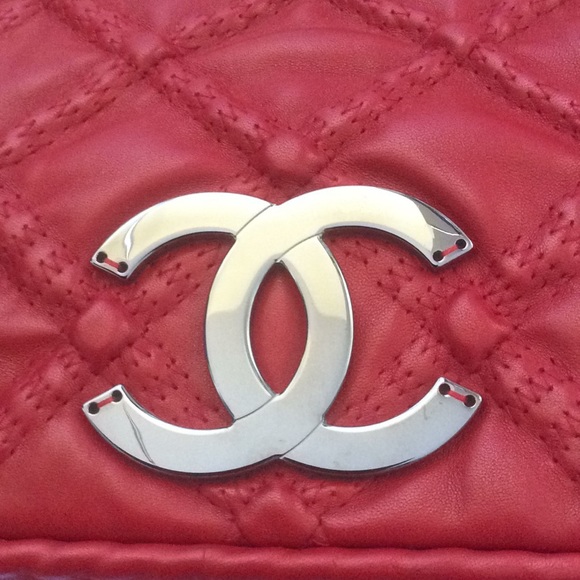 Chanel bag - Picture 3 of 16